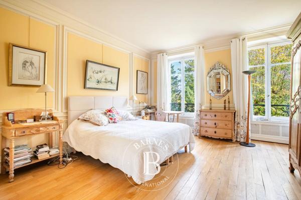 Croissy-sur-Seine, Maison 5 Chambres -  490 m² à vendre