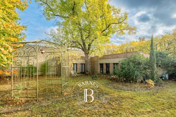 Croissy-sur-Seine, Maison 5 Chambres -  490 m² à vendre