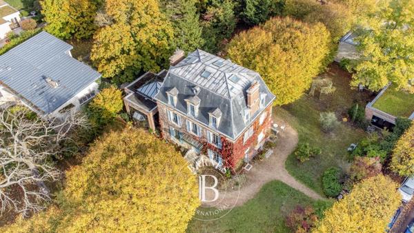Croissy-sur-Seine, Maison 5 Chambres -  490 m² à vendre