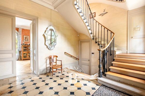 Croissy-sur-Seine, Maison 5 Chambres -  490 m² à vendre