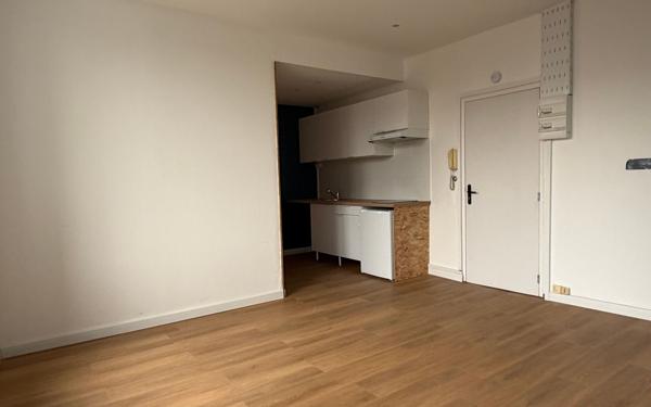 Appartement à louer    2 pièces • 32,68 m2 Anzin