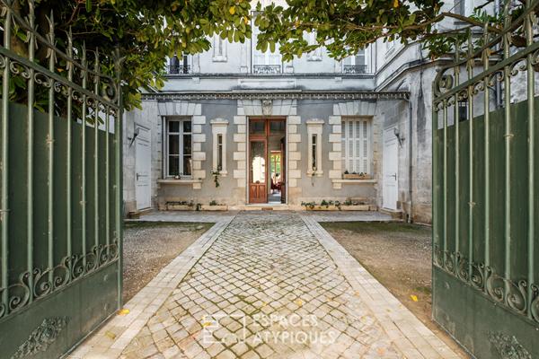 Hôtel particulier avec piscine en hypercentre