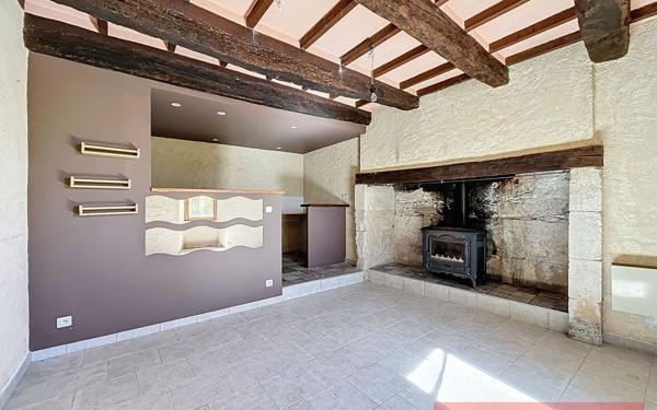 Maison à vendre    5 pièces •  Cahuzac-sur-Vère