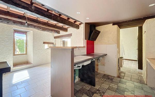Maison à vendre    5 pièces •  Cahuzac-sur-Vère