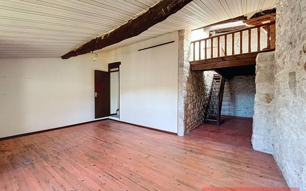 Maison à vendre    5 pièces •  Cahuzac-sur-Vère