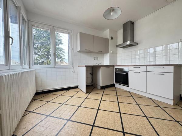 Maison 133 m² avec jardin et fort potentiel.