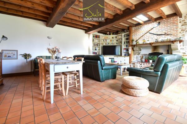 AXE CERIZAY/MAULEON - Longère de 260 m² - 5 chambres - jardin