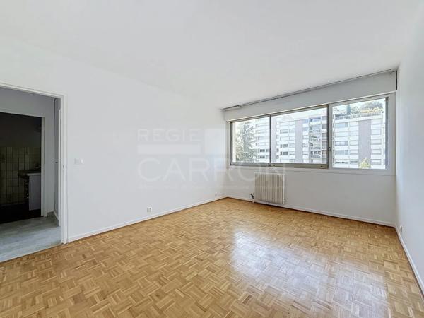APPARTEMENT T2 A LOUER - LYON 5EME ARRONDISSEMENT - 52.18 m 2 - 830 € charges comprises par mois