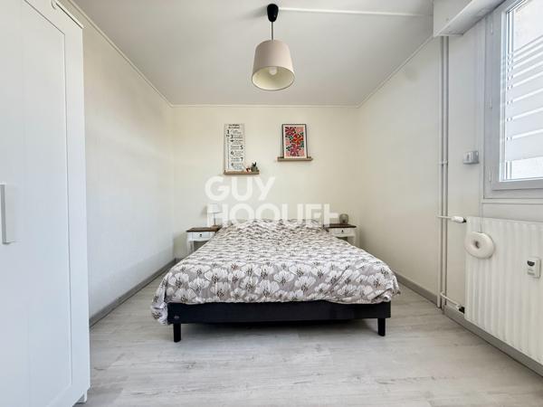 Appartement 3 pièces rénové avec balcon et parking