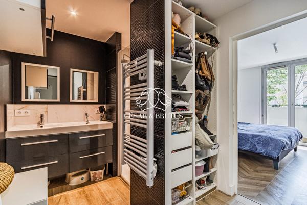 Lyon 7 – Debourg | Superbe T5 de 100 m² avec garage – Idéal famille