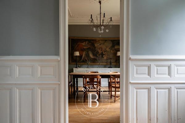 Nantes, Maison 7 Chambres -  260 m² à vendre