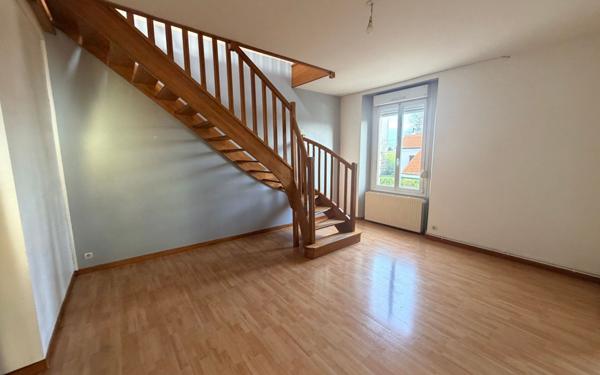 Maison à vendre    4 pièces •  Revigny-sur-Ornain