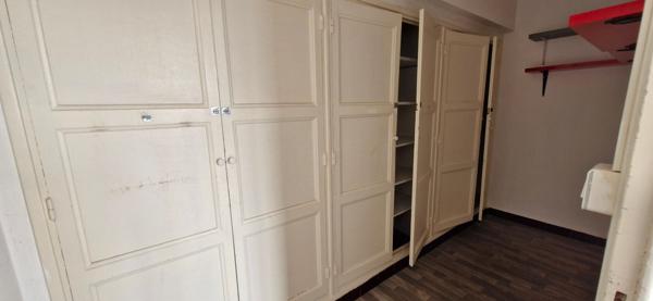 À louer ? Faux T5 lumineux sur le Boulevard de Strasbourg à Toulon