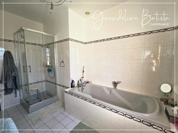 Maison plain-pied 121m² - 4 Chambres - Terrain 2116m² - CREYSSE