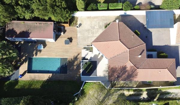 Maison à vendre 7 pièces de 230 m²