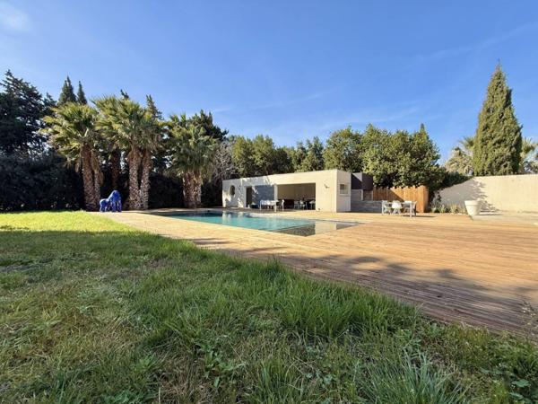Maison à vendre 7 pièces de 230 m²