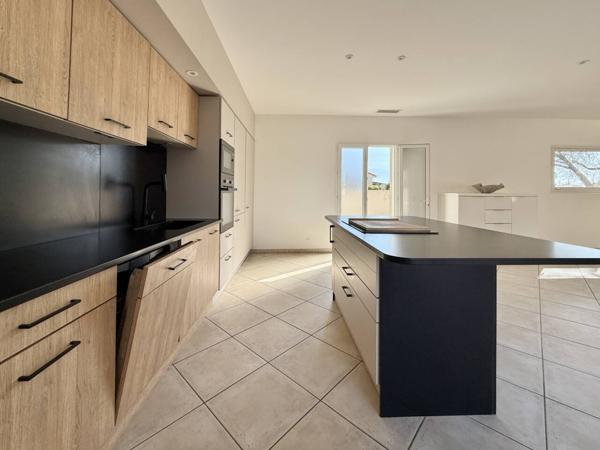 Maison à vendre 7 pièces de 230 m²