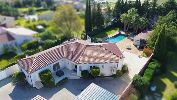 Maison à vendre 7 pièces de 230 m²