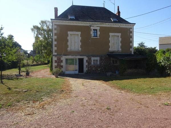 Maison Mezieres En Brenne 7 pièce(s) 200 m2