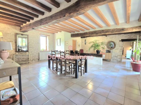 Maison à vendre 10 pièces de 380 m²