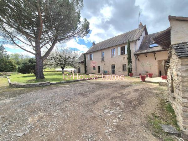 Maison à vendre 10 pièces de 380 m²