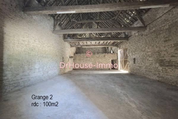 Maison à vendre 10 pièces de 380 m²