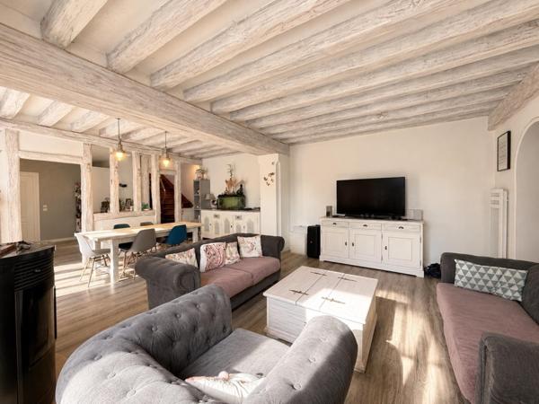 Maison à CHAUMES-EN-BRIE, 77390 - 7 pièces 178m²