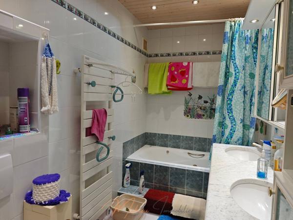 Maison 6 pièces 103.19m² à vendre à Sergy 01630