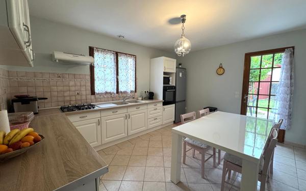 Maison à vendre    5 pièces • 127 m2 Bizanos