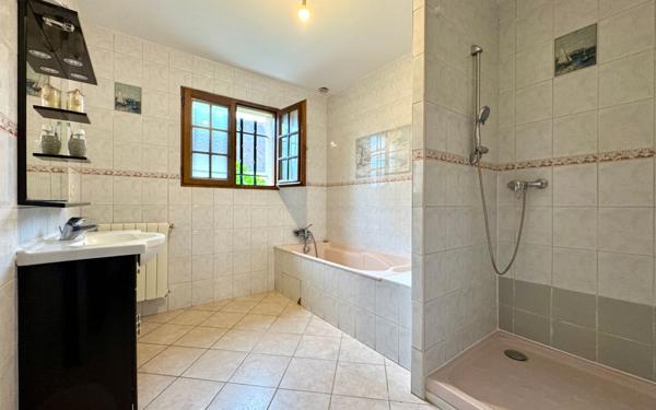 Maison à vendre    5 pièces • 127 m2 Bizanos