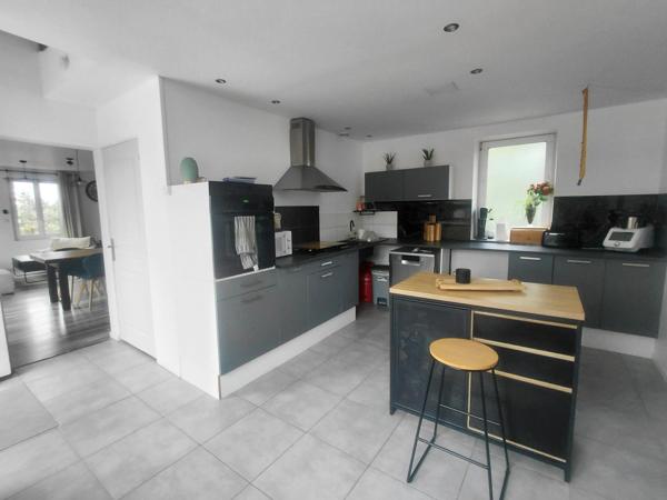 Maison à HELOUP, 61250 - 5 pièces 100m²