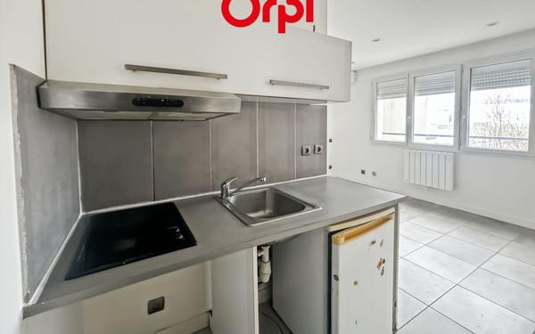 Appartement à louer    1 pièce • 14,42 m2 Athis-Mons