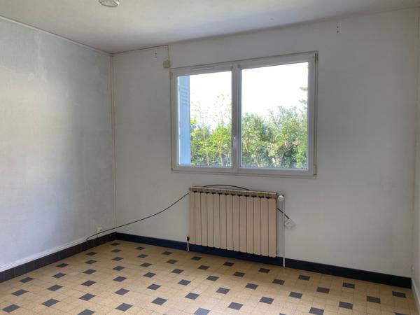 Maison mitoyenne CLERIEUX