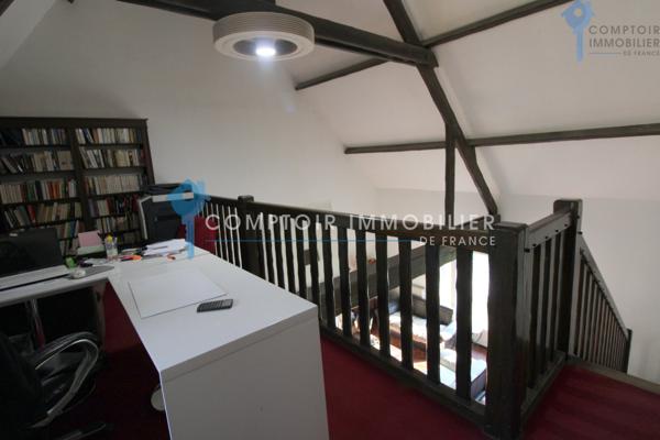 Propriete
                                                                                                                                                                                                                                                                                                                        12 pièce(s)                                                                                                                                                                                                          8 chambre(s)                                                                                                                                                                                                          263  m²