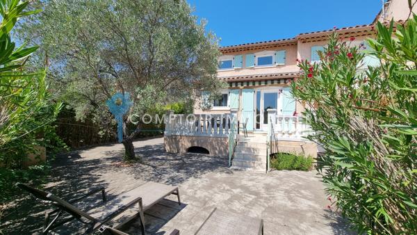 Villa
                                                                                                                                                                                                                                                                                                                        4 pièce(s)                                                                                                                                                                                                          3 chambre(s)                                                                                                                                                                                                          75  m²