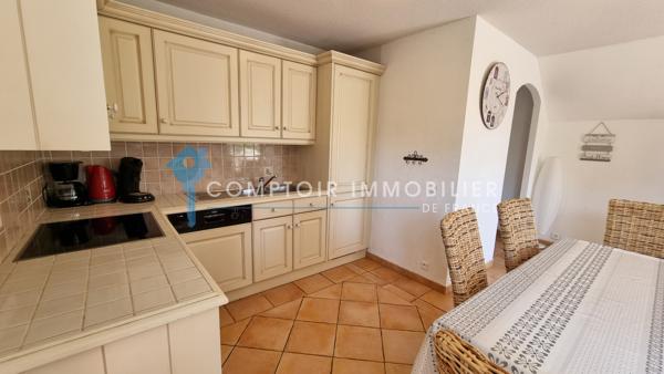 Villa
                                                                                                                                                                                                                                                                                                                        4 pièce(s)                                                                                                                                                                                                          3 chambre(s)                                                                                                                                                                                                          75  m²