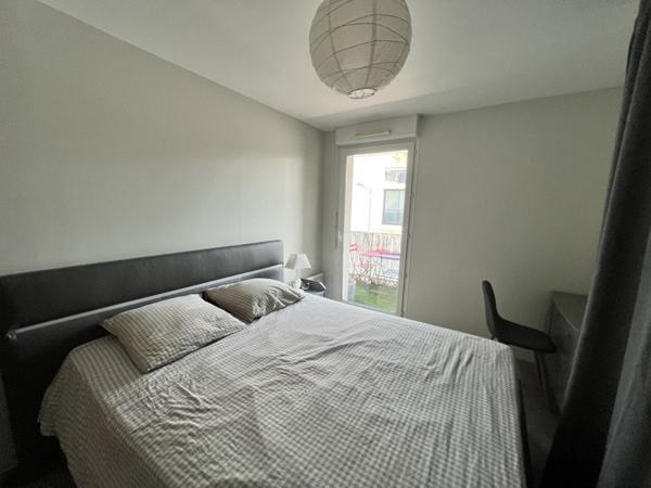 Appartement à louer 750 € CC Joué-lès-Tours 2 p 46 m² DPE C