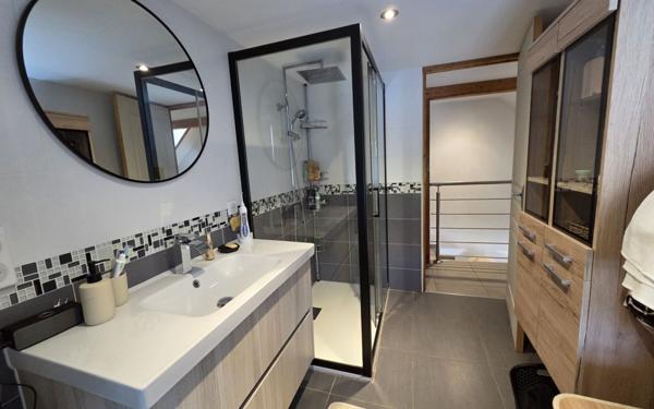 Maison à vendre    4 pièces •  Badaroux