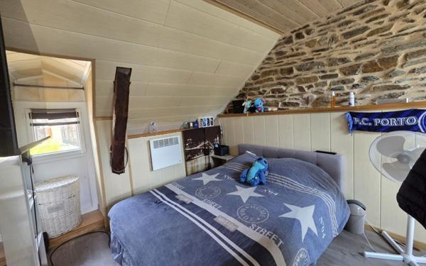 Maison à vendre    4 pièces •  Badaroux