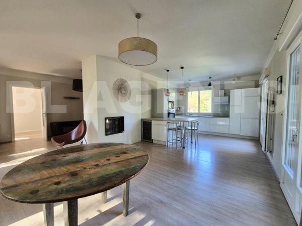 Maison familiale de 215 m² avec jardin arboré de 4493 m² et piscine – Mirepoix