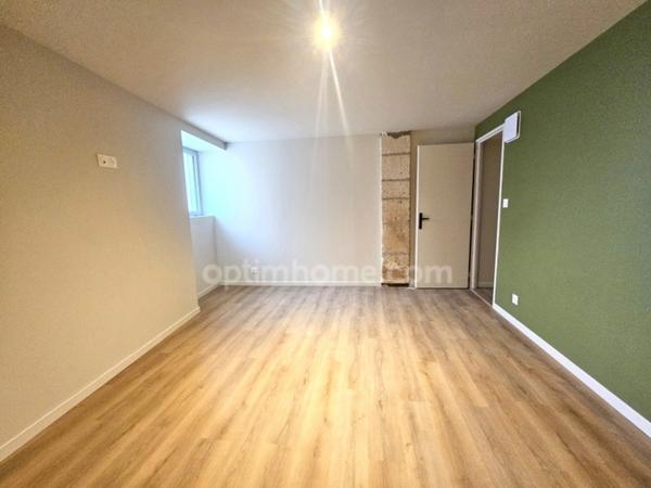 RARE Maison moderne 140 m² proche du secteur de Saint-Gelais, 4 chambres, patio et garage ANGOULEME (16)