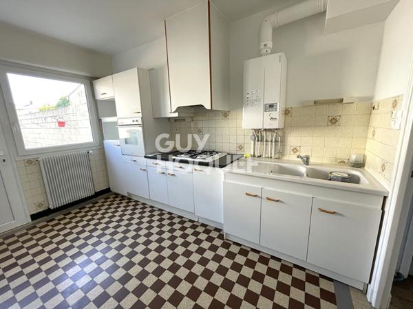 Maison d'environ 70 m² à louer à PERONNE (80200)