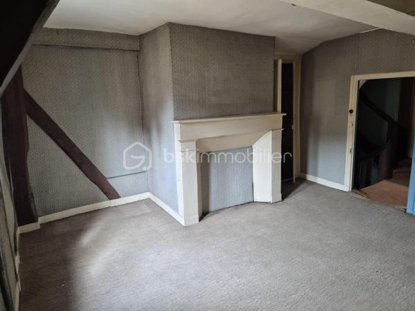 Local d'activités de 100 m²