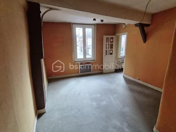 Local d'activités de 100 m²