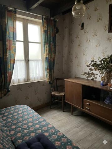 Saint-Gaudent (86400) SAINT GAUDENT MAISON À RÉNOVER