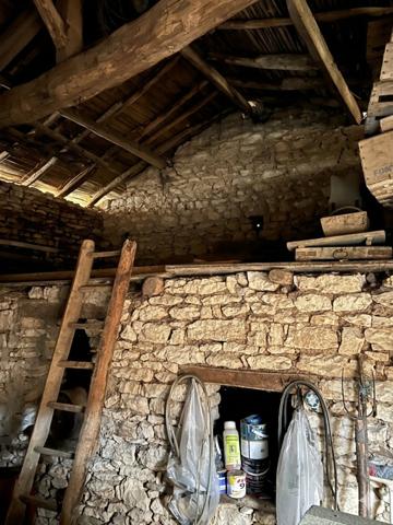 Saint-Gaudent (86400) SAINT GAUDENT MAISON À RÉNOVER