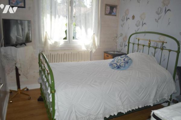 Bellefontaine : maison avec 3 appartements