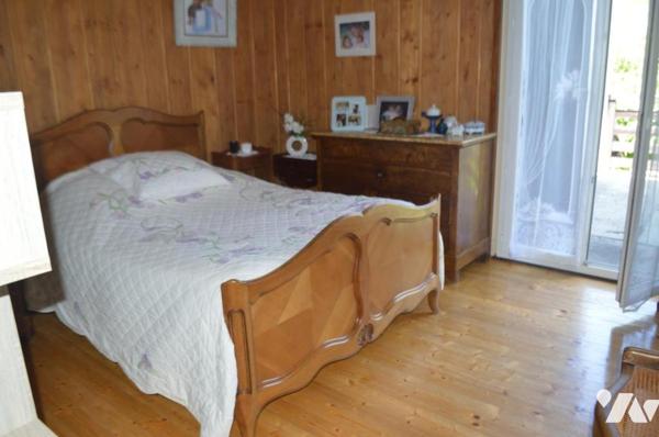 Bellefontaine : maison avec 3 appartements