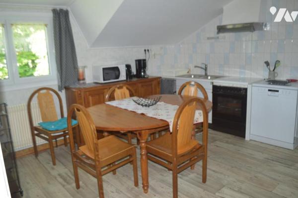 Bellefontaine : maison avec 3 appartements