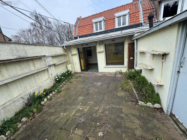 Maison à vendre à Wambrechies dans le Nord (59118), ref : LC948